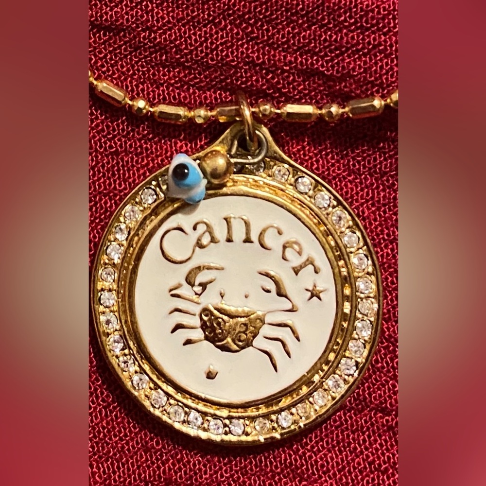 Blee Inara Cancer zodiac necklace